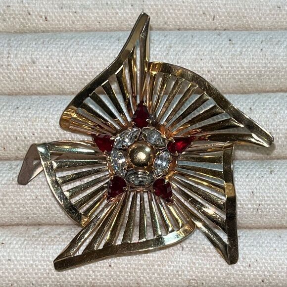 PHYLLIS Brooch Pendent 12K Gold Filled -Art Deco Flower Rhinestone Estate signed - Picture 1 of 6